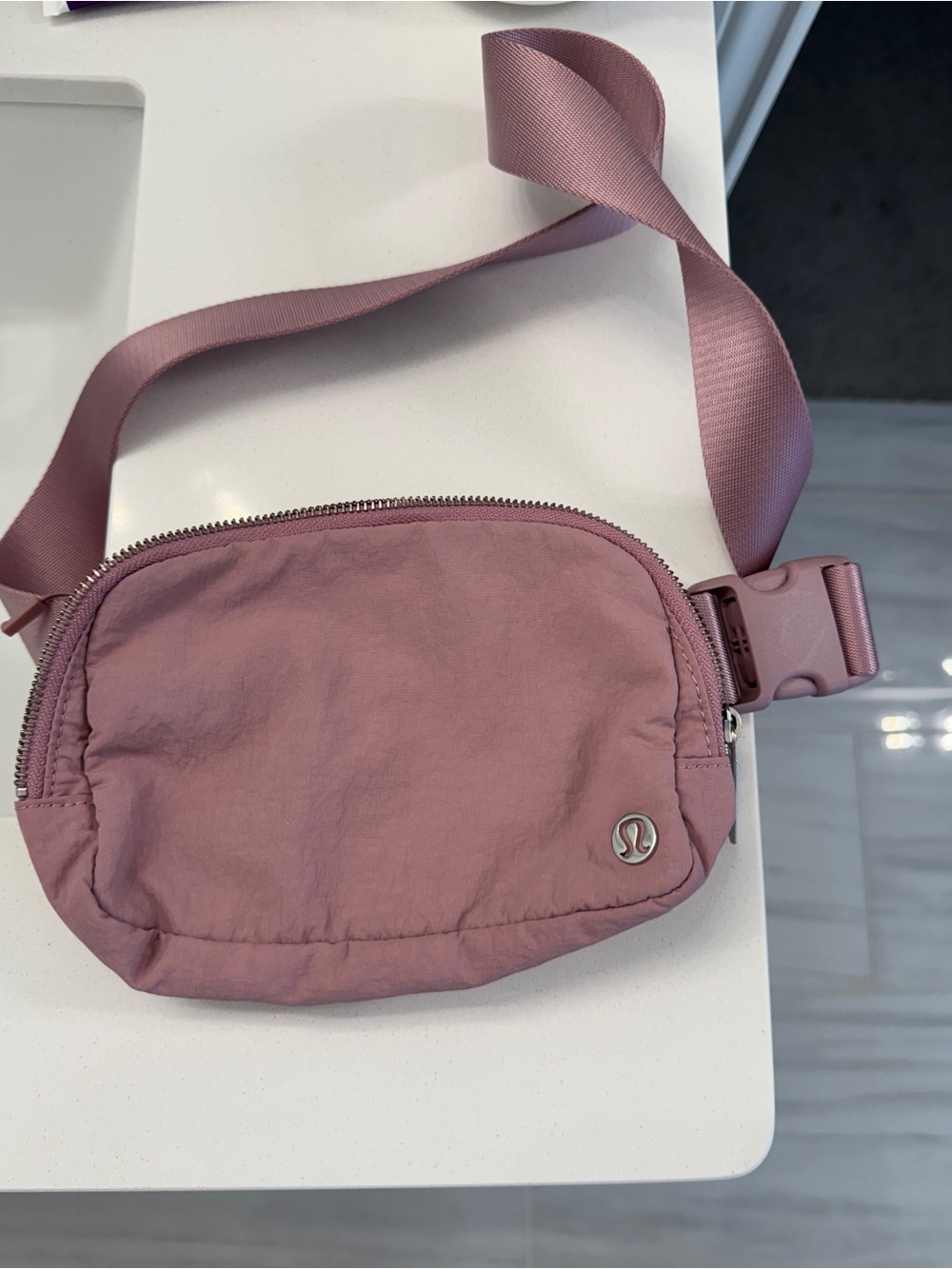 lululemon athletica Mauve Pink 1L Crossbody Pouch